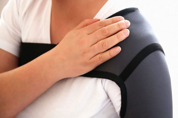 Tratamento de fratura do ombro