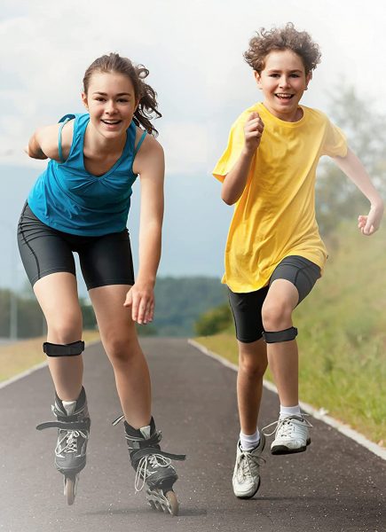 Genouillères pour enfants souffrant de blessures à la rotule ou à Osgood Schlatters