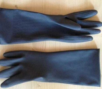 Neopren-Handschuhe